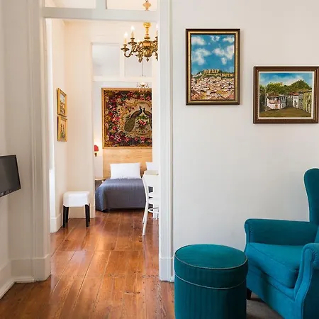 The 3 Sisters Apartment *